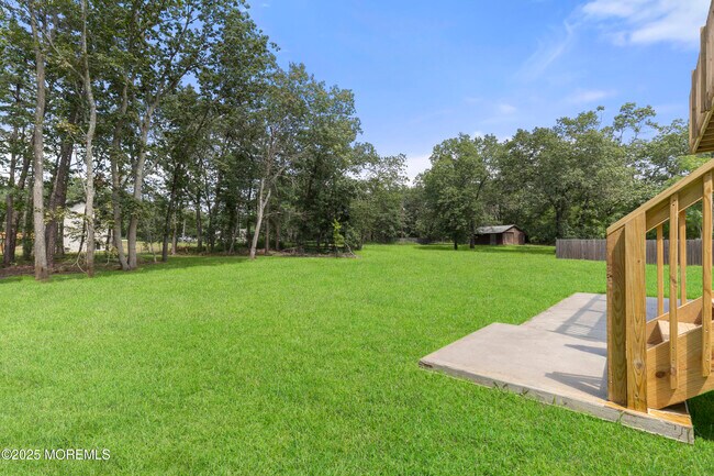 Building Photo - 1406 Transit Ave