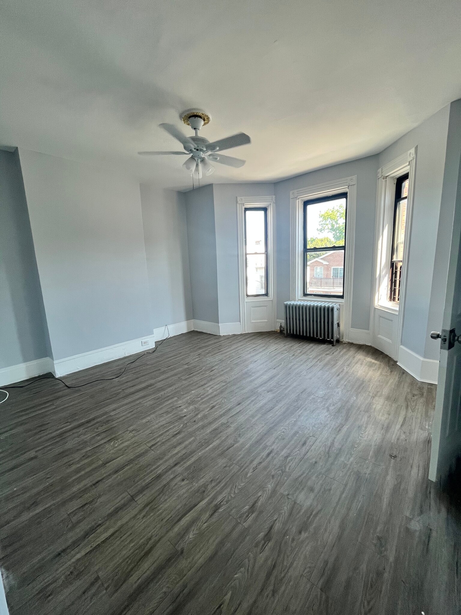 Building Photo - 85 Stevens Ave