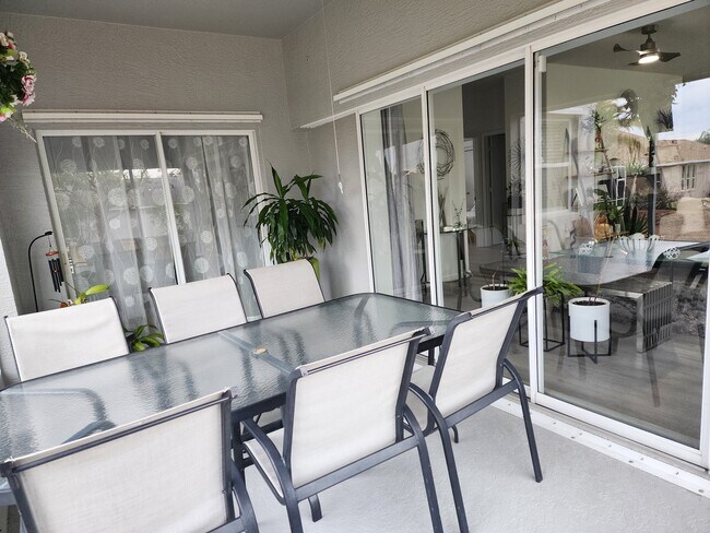 Building Photo - 1876 W Shanelle Path