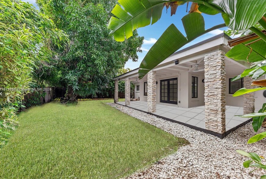 Building Photo - 7525 Adventure Ave