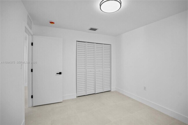 Building Photo - 5821 NW 30th Ave