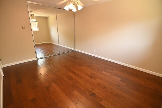 Building Photo - 1651 Cassiar Dr
