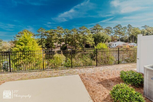 Building Photo - 109 Oxfordshire St