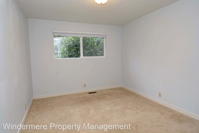 Building Photo - 4 br, 2 bath House - 2427 138th Ave SE