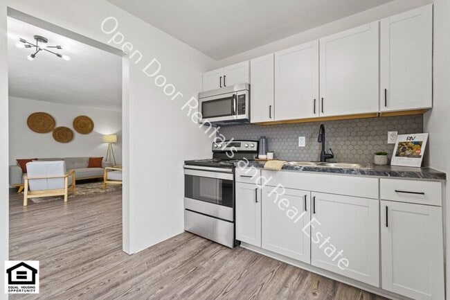 Building Photo - 1823 Griswold Dr