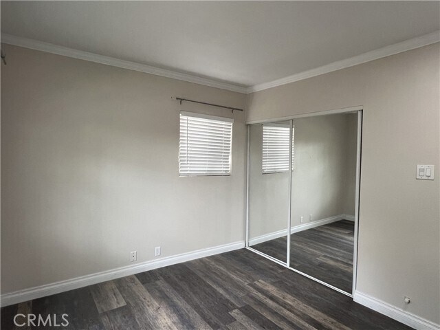 Building Photo - 5053 Range View Ave