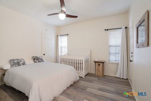 Building Photo - 1005 N LBJ Dr