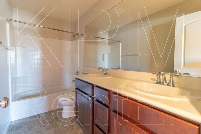 Building Photo - 431 Scooter Way