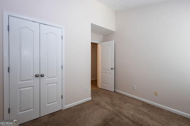 Building Photo - 7705 Commerce Ct