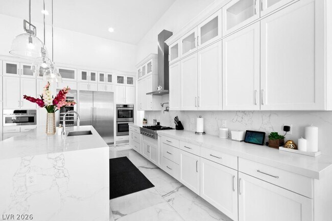 Building Photo - 4315 N Dapple Gray Rd