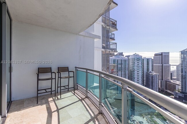 Building Photo - 350 S Miami Ave