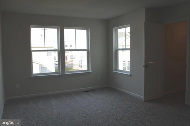 Building Photo - 517 Merganser Wy