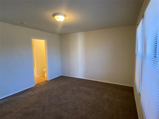 Building Photo - 2725 Hyde Park Dr