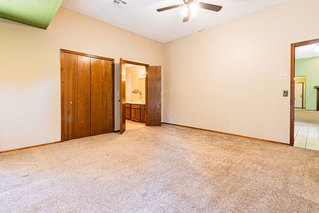 Building Photo - Edmond 3 Bed, 2 bath Home for Rent