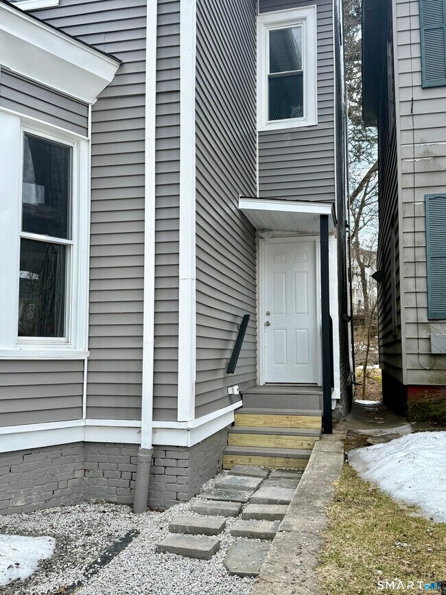 Building Photo - 78 McKinley Ave