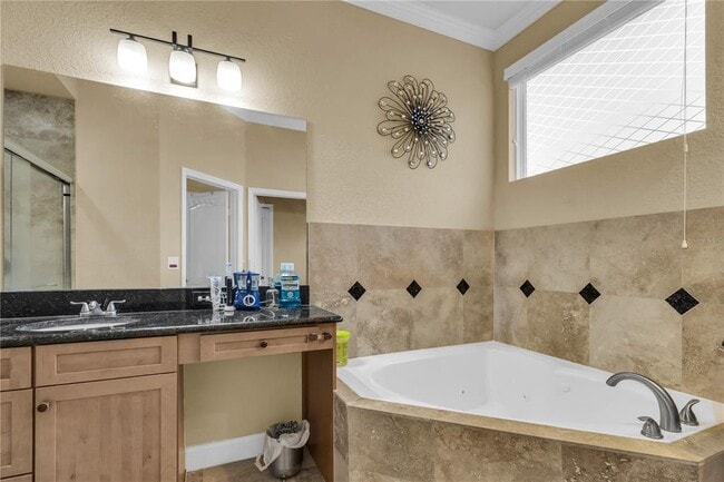 Building Photo - 7918 SW 90th Dr