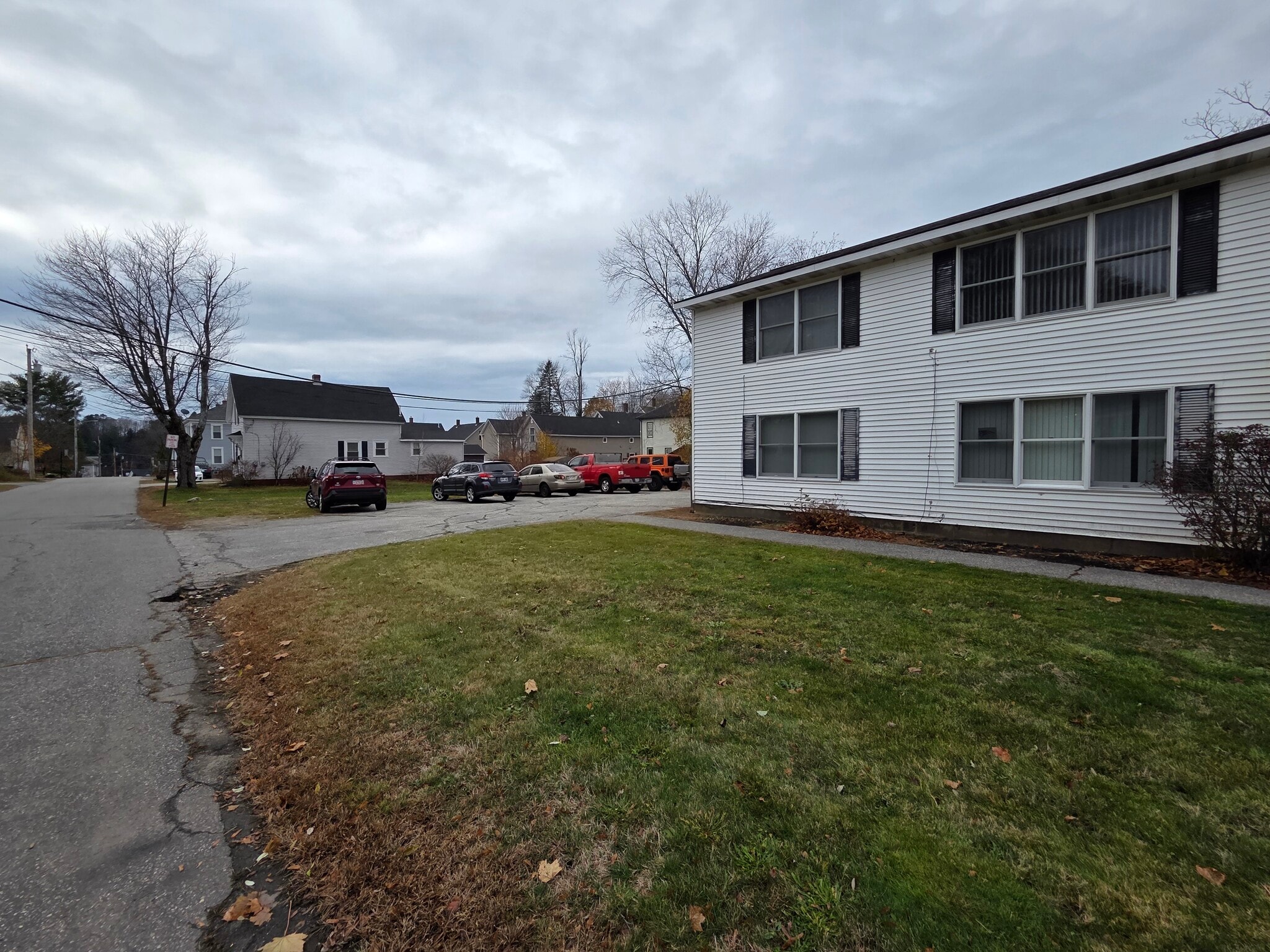 Building Photo - 20 Booker St