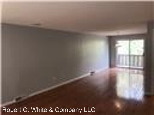 Building Photo - 2 br, 1.5 bath House - 29 Colonial Village