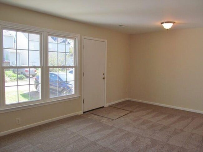 Building Photo - 1506 Kemper St
