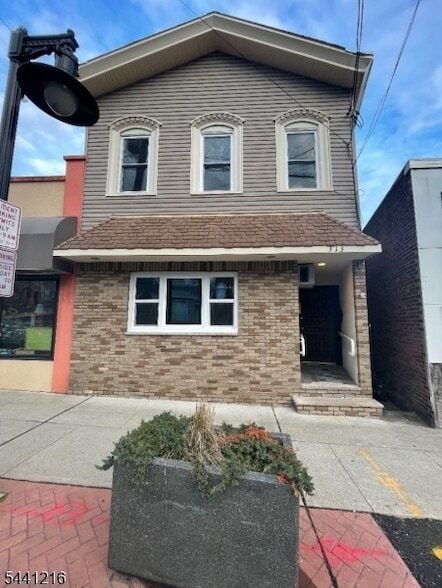 Building Photo - 313 Hackensack St