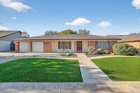 Building Photo - 3210 Cimmaron Ave