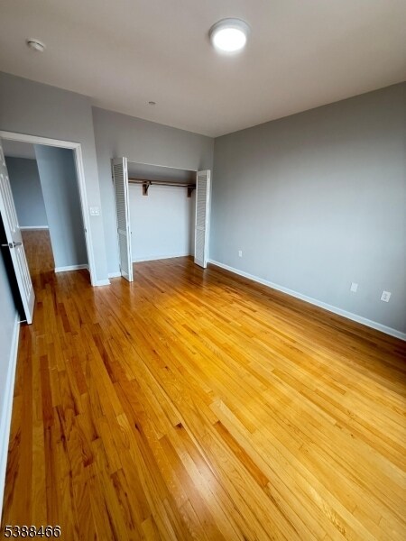 Building Photo - 53 W Palisade Ave