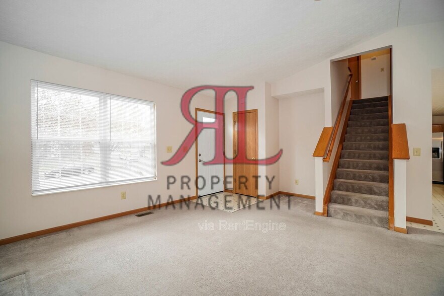 Building Photo - 3180 Omega Dr