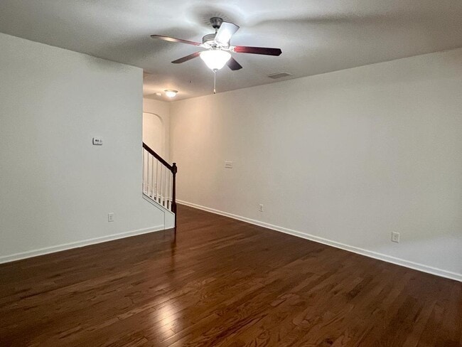 Building Photo - 6355 Story Cir