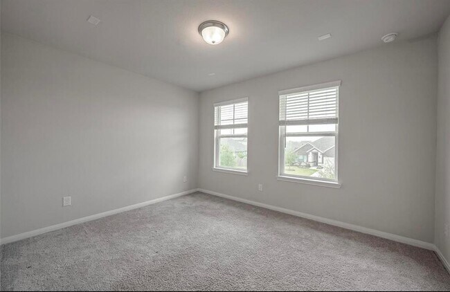 Building Photo - 1123 Vine House Dr