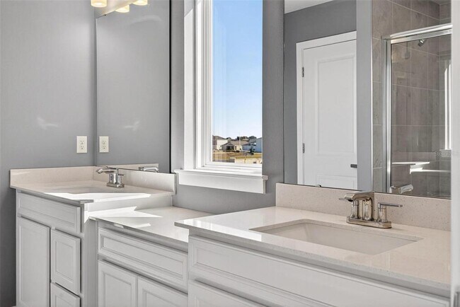 Building Photo - 6408 Domizio Dr