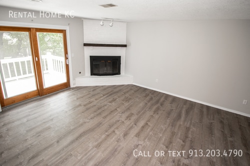 Building Photo - 1616 E Elm St