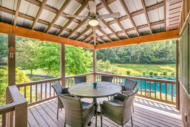 Building Photo - 23120 Bates Rd