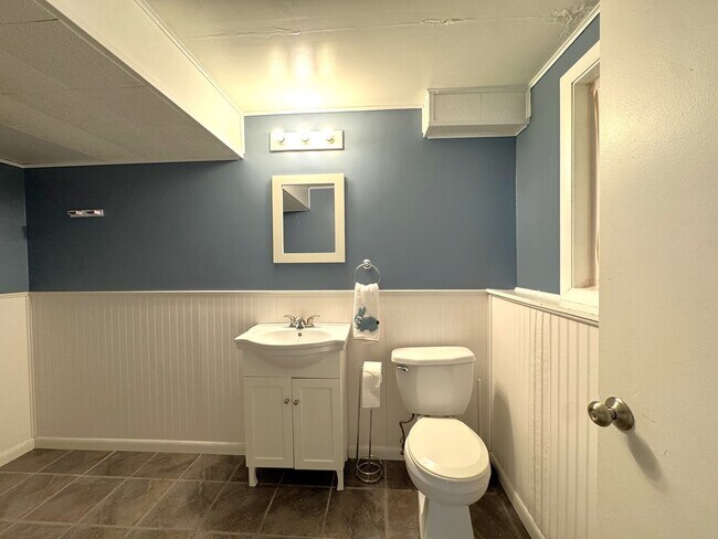 Building Photo - 8113 Norwood Ct