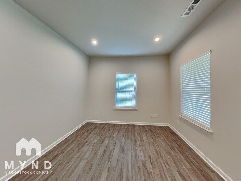 Building Photo - 804 Twin Falls Dr