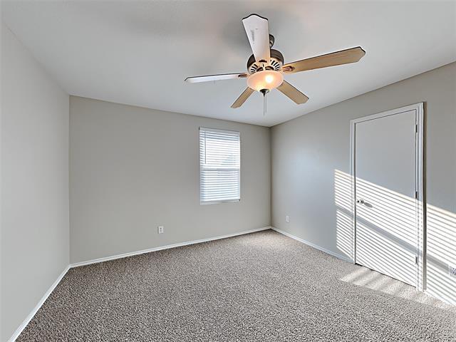 Building Photo - 1329 Lauren Dr