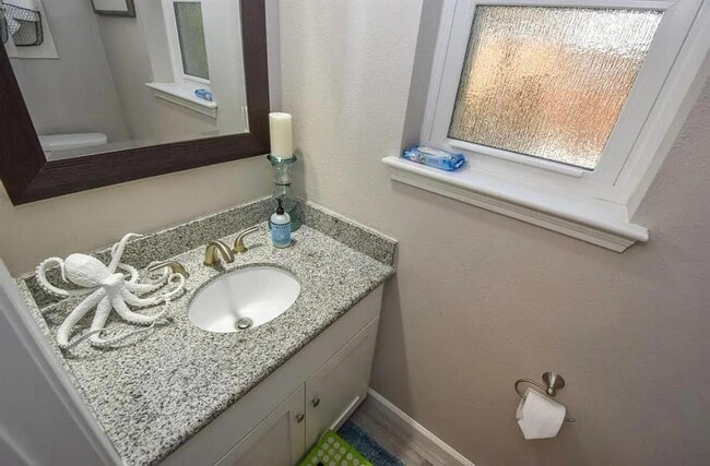 Building Photo - 10519 Jaycreek Dr