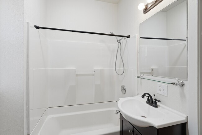 Building Photo - 3027 S Arthur St