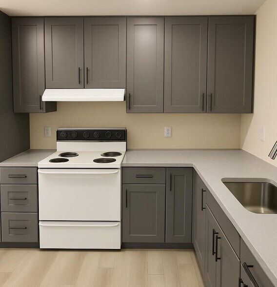 Kitchen - 7217 Park Shores Ct