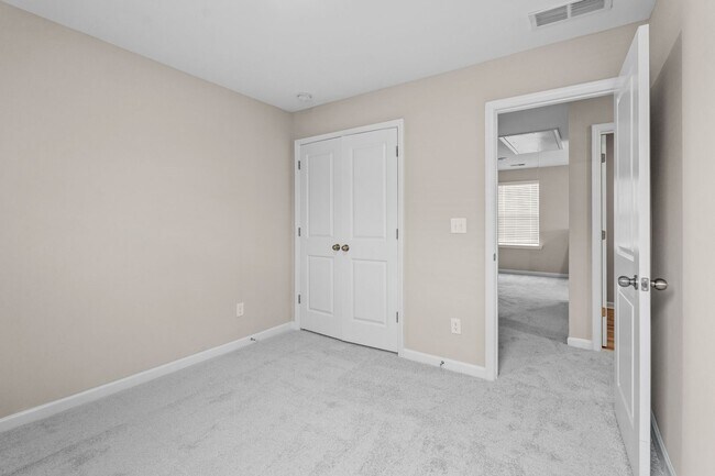 Building Photo - 4 Bedroom Single Family Home In Pendergrass!