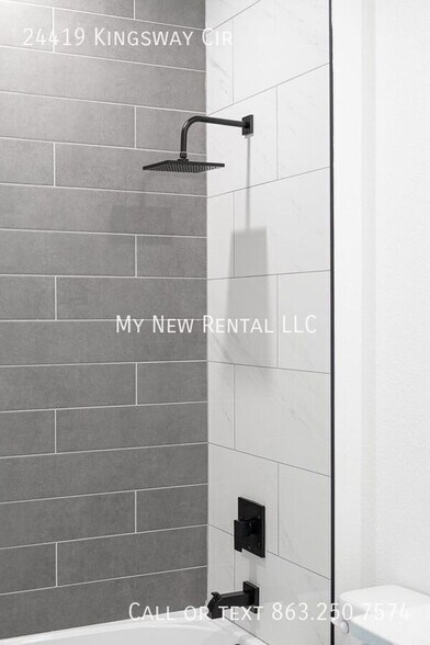 Building Photo - 24419 SW Kingsway Cir