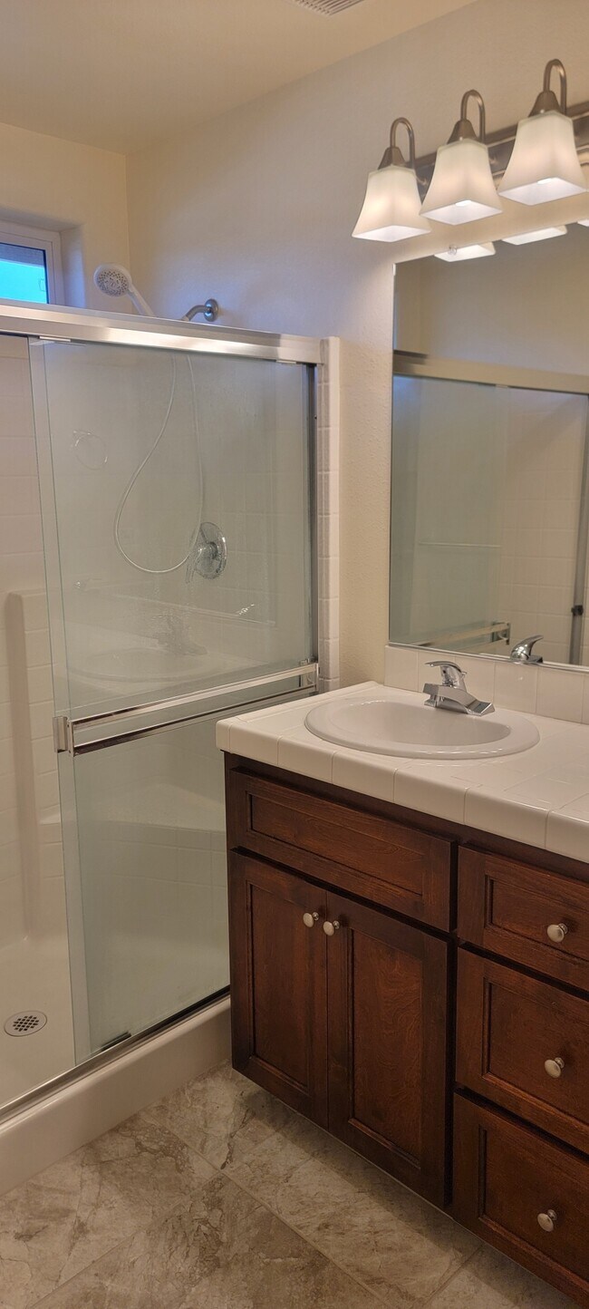 Building Photo - 2685 W McComb Ave