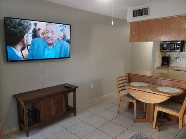 Building Photo - 8465 W Gulf Blvd