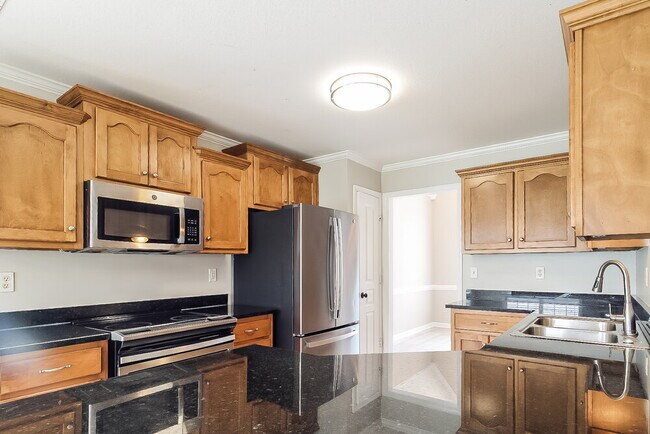 Building Photo - 4298 Arabella Dr