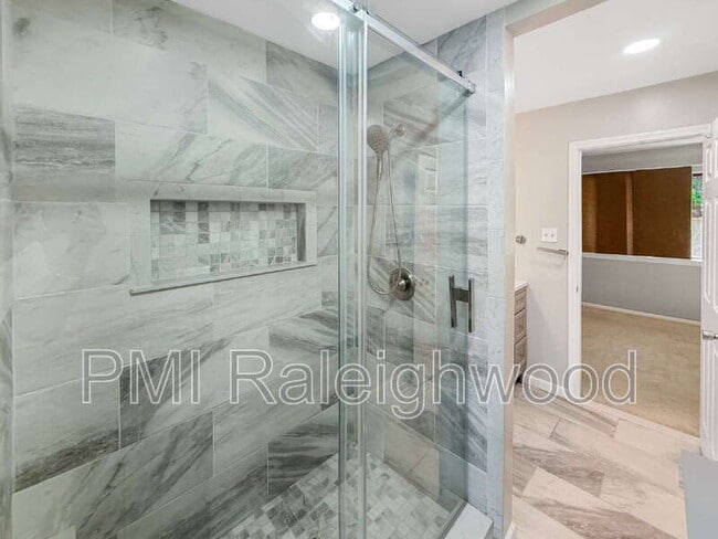 Building Photo - 1275 Teakwood Pl