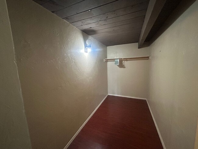 Building Photo - 3494-3498 Onyx Pl