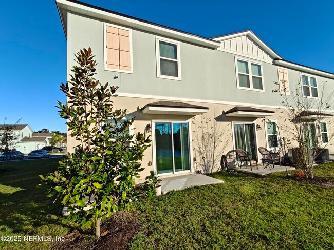 Building Photo - 114 Summer Moon Dr