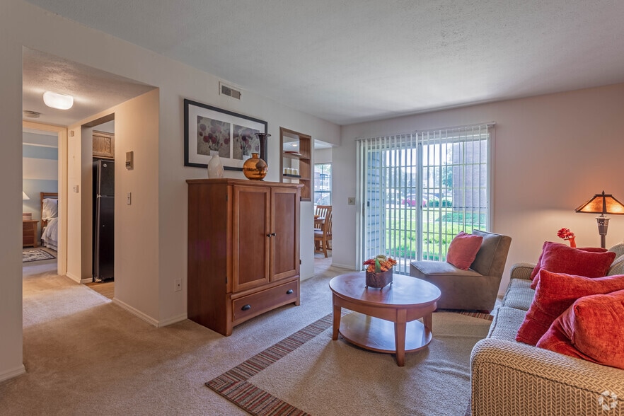 The Maple - 1 Br, 1 Ba - 671 Sq Ft - Trinity Place Apartments