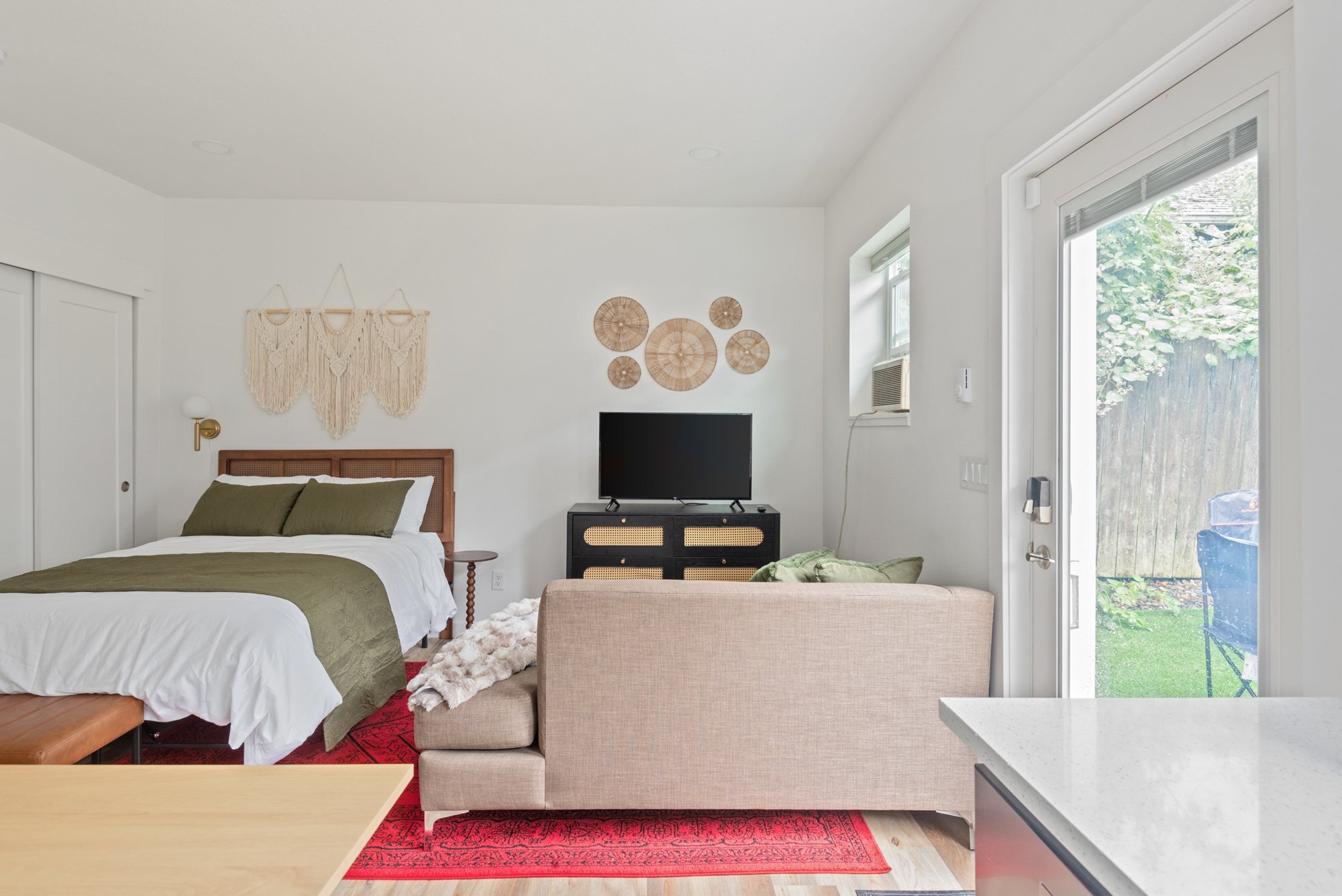 Building Photo - 5764 NE Garfield Ave.