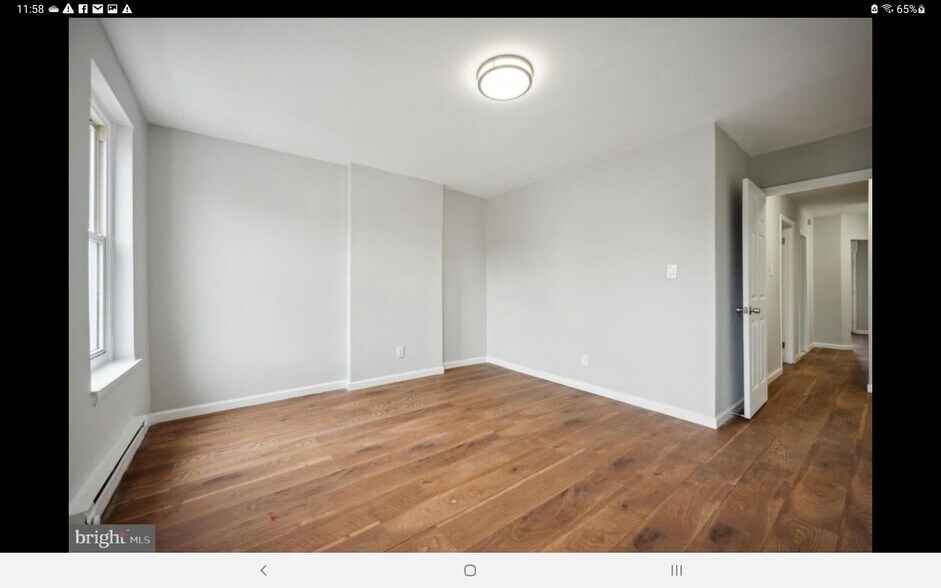 Bedroom - 627 George St