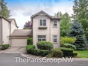 Building Photo - Exceptional Kirkland TH – Gorgeous Upgrade...